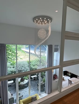 room interior of Sukhumvit Road