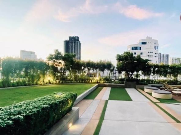 Supalai Loft Talat Phlu Station