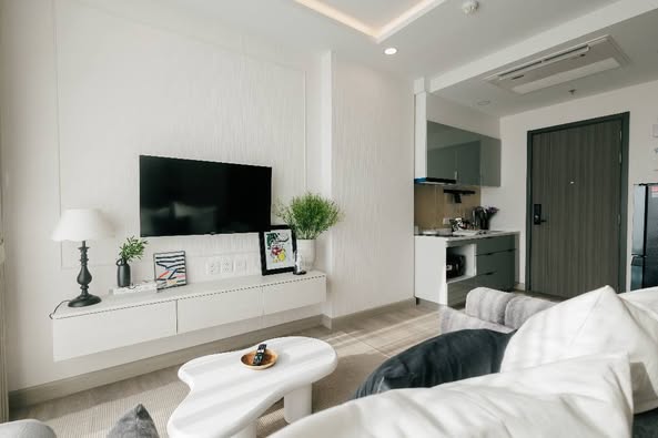 living room and bedroom of Supalai Premier Samsen-Ratchawat