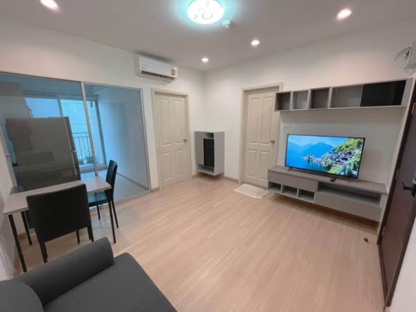 living room of Supalai Veranda Rama 9