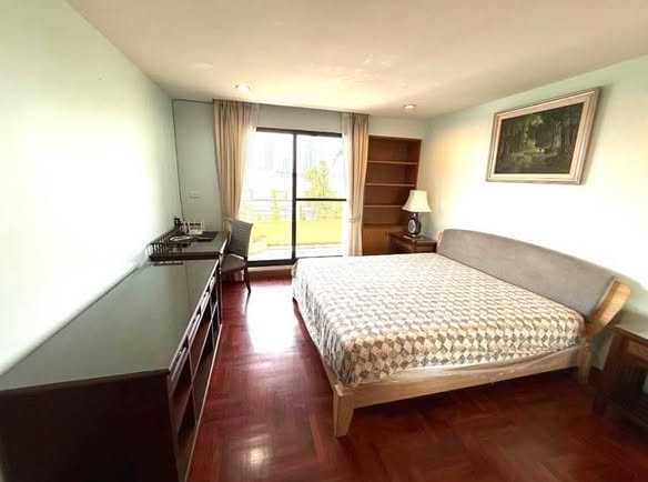 bedroom of Supreme Garden