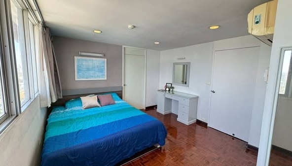 bedroom of Tai Ping Towers