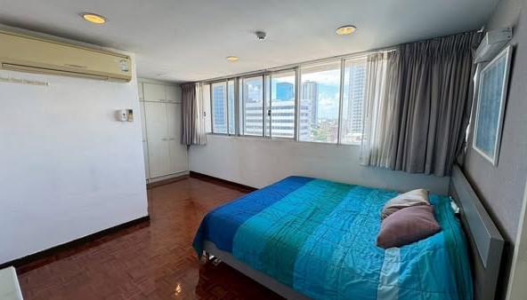 bedroom of Tai Ping Towers
