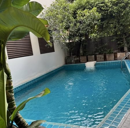 pool of Thai Logist