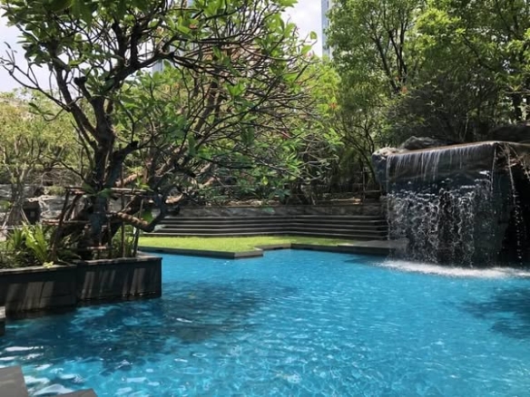 pool of The Address Asoke