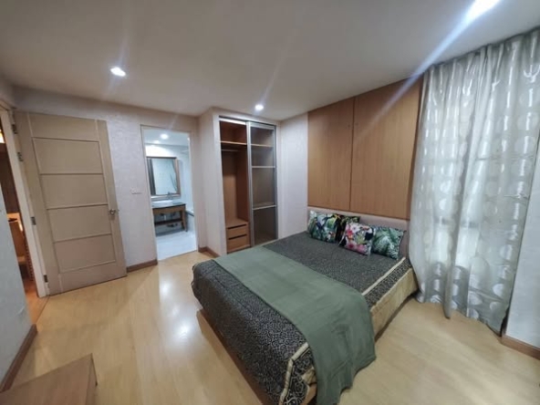 bedroom of The Bangkok Sukhumvit 61
