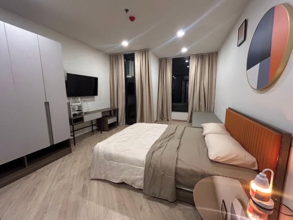 bedroom of THE BASE Saphanmai