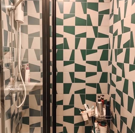 bathroom of THE BASE Sukhumvit 50