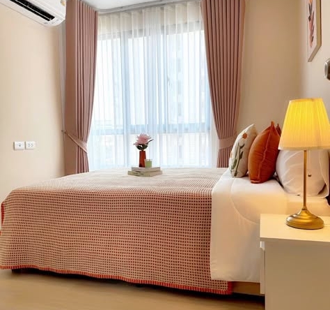 bedroom of The Belgravia @ Ratchada 17