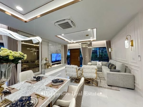 living room of The City Sukhumvit-Onnut 2