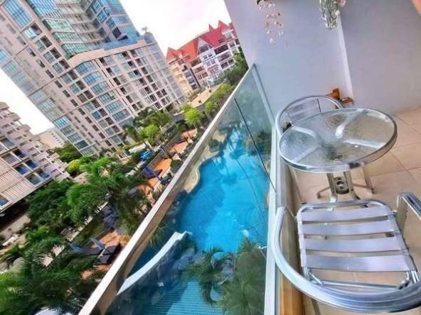 pool of The Cliff Residence Condo