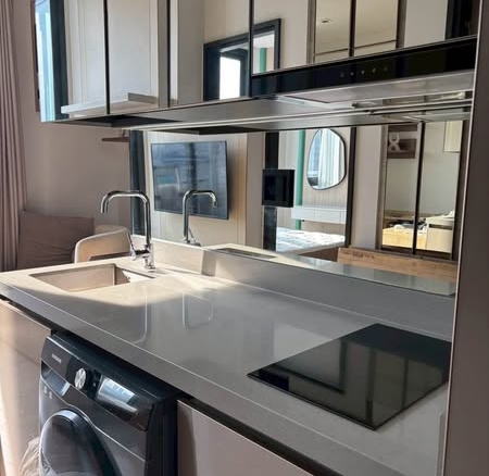 bathroom and kitchen of The Crest Park Residences