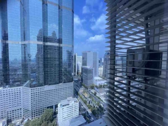 THE EMPIRE PLACE SATHON