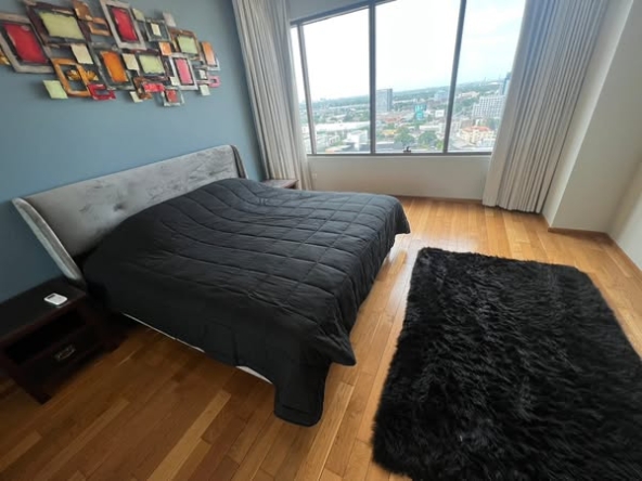 bedroom of The Emporio Place