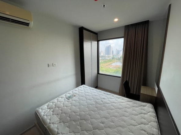 bedroom of The Gallery Bearing