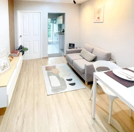 living room of The Kith Plus Nawamin เดอะ คิทท์ พลัส นวมินทร์