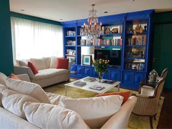 living room of The Lanai Sathon
