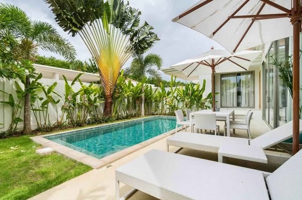 pool of The M Pool Villas Bangkok – Ekkamai