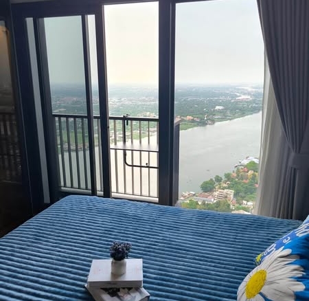 bedroom of The Politan Aqua