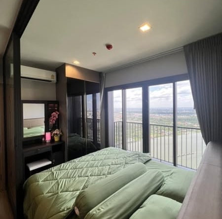 bedroom and room interior of The Politan Aqua
