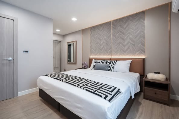 bedroom of The Rise Sukhumvit 39