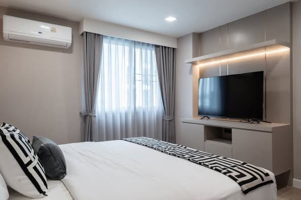 bedroom of The Rise Sukhumvit 39