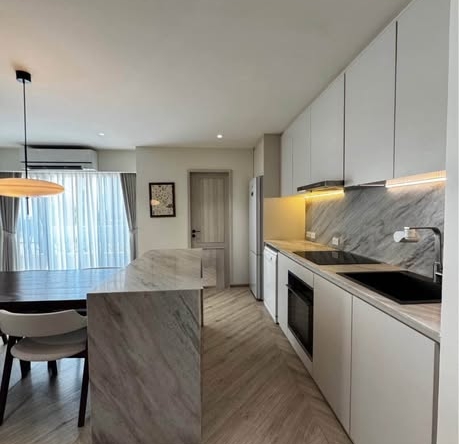 kitchen of The Rise Sukhumvit 39