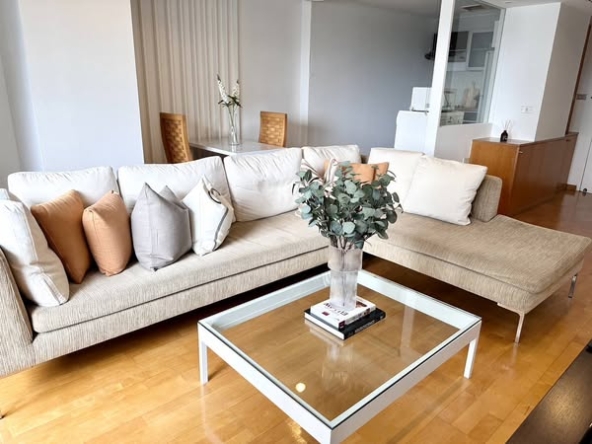 living room and room interior of The Royal Place 2