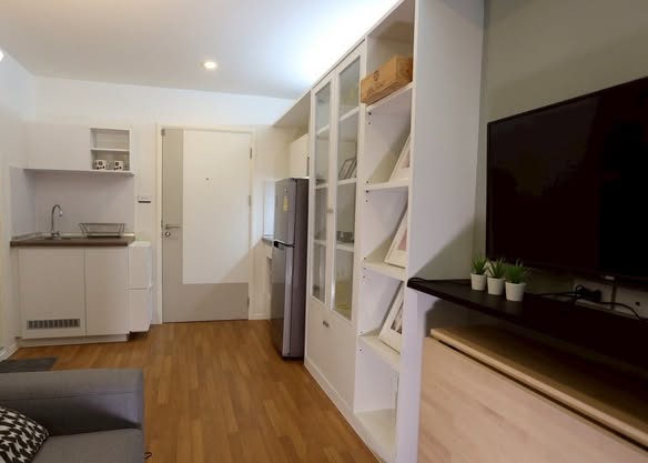 living room of The Selected Kaset-Ngamwongwan by LPN