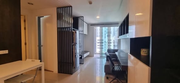 The Silk Aree 2 Condominium