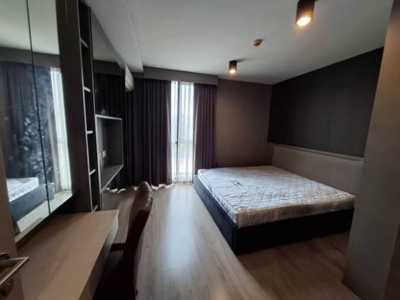 bedroom of The Unique Sukhumvit 62/1