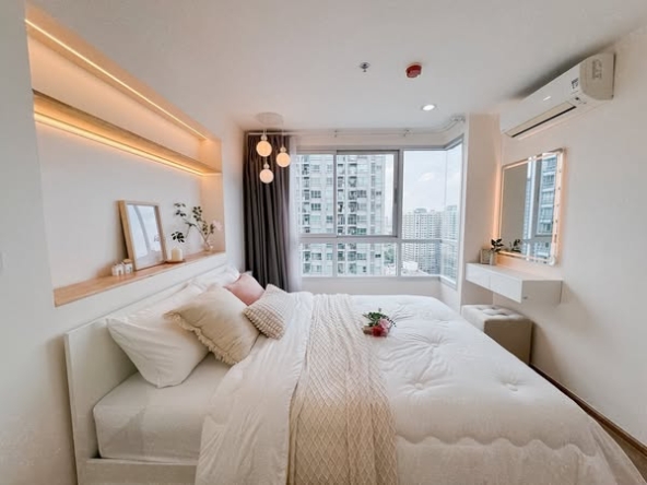 bedroom of U Delight @ Talat Phlu Station