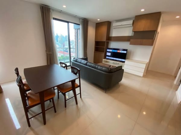 room interior of Villa Asoke Condominium