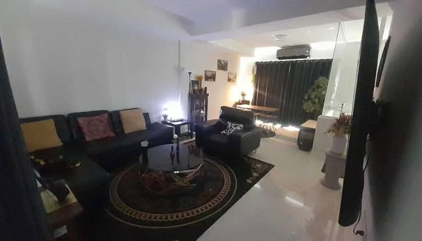 living room of Villaggio Srinakarin-Bangna 2