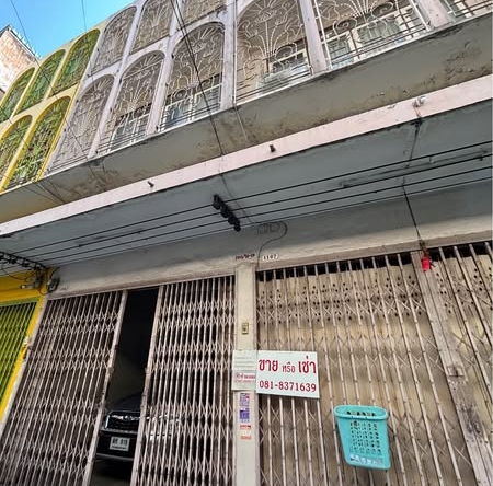 fire escape of Vora Town