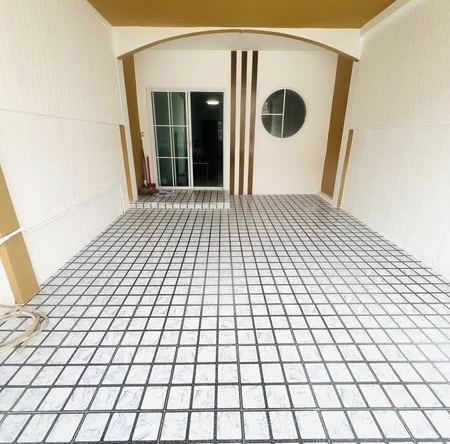 Yu Witthaya 5 Alley