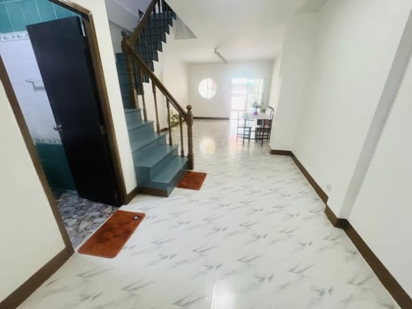 Yu Witthaya 5 Alley